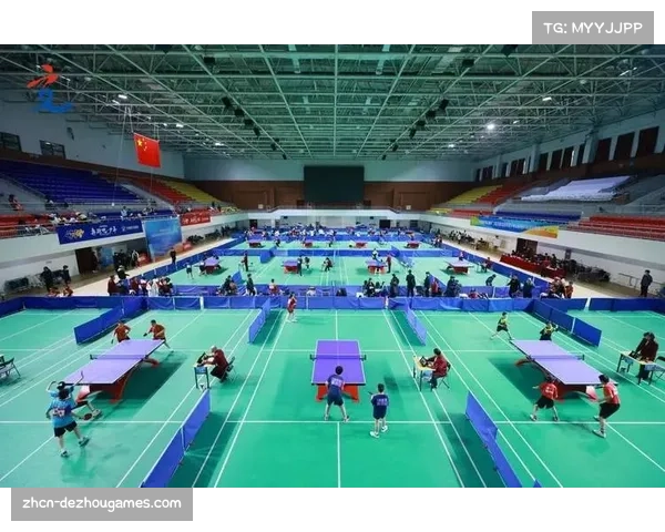 U系列赛太原站现场氛围热烈，青少年选手展现昂扬精神风貌